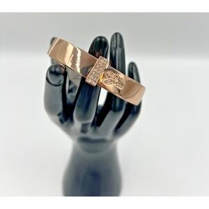 Guess Woman's Rose Gold Tone Hinged Buckle CZ  Bangle Bracelet w/Pouch NWT